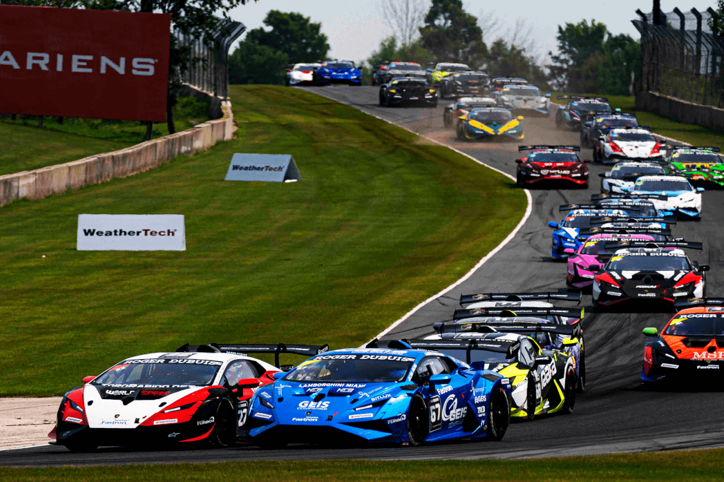 ROAD AMERICA: The World Speed Lamborghini Podium Streak Continues